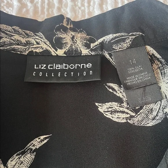 VINTAGE silk button up - Picture 3 of 7